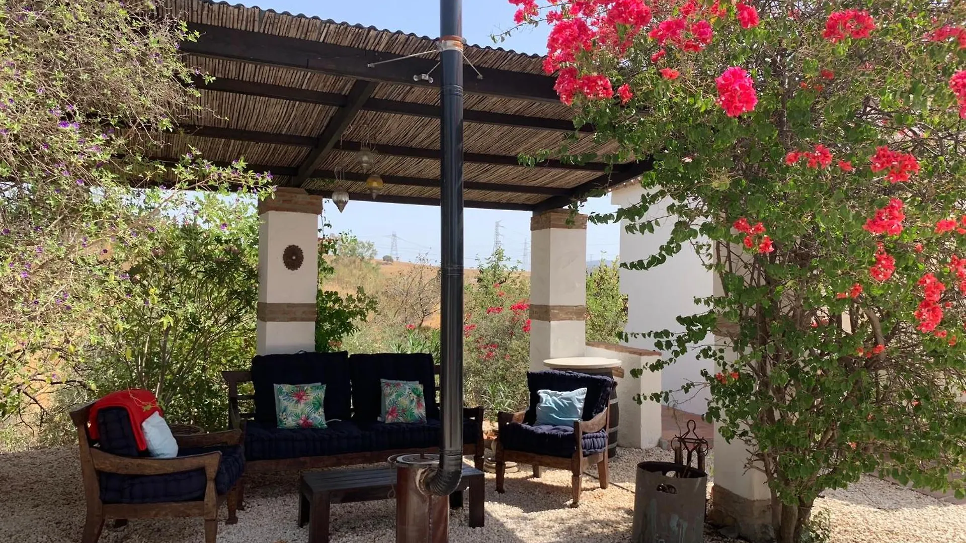 Casa El Chorro Bed & Breakfast