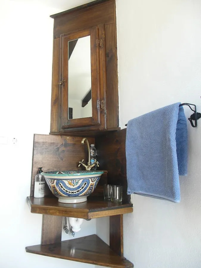 Casa El Chorro Bed & Breakfast