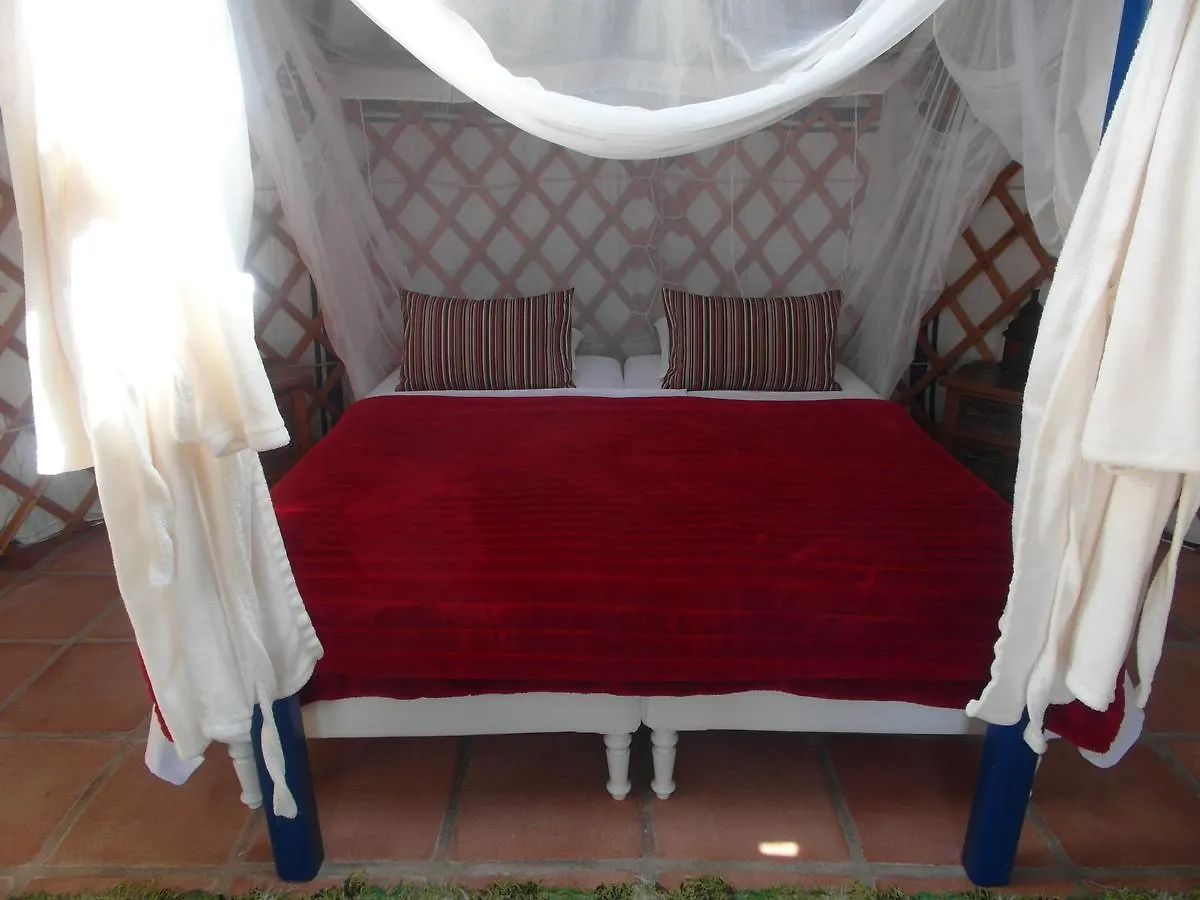 Casa El Chorro Bed & Breakfast
